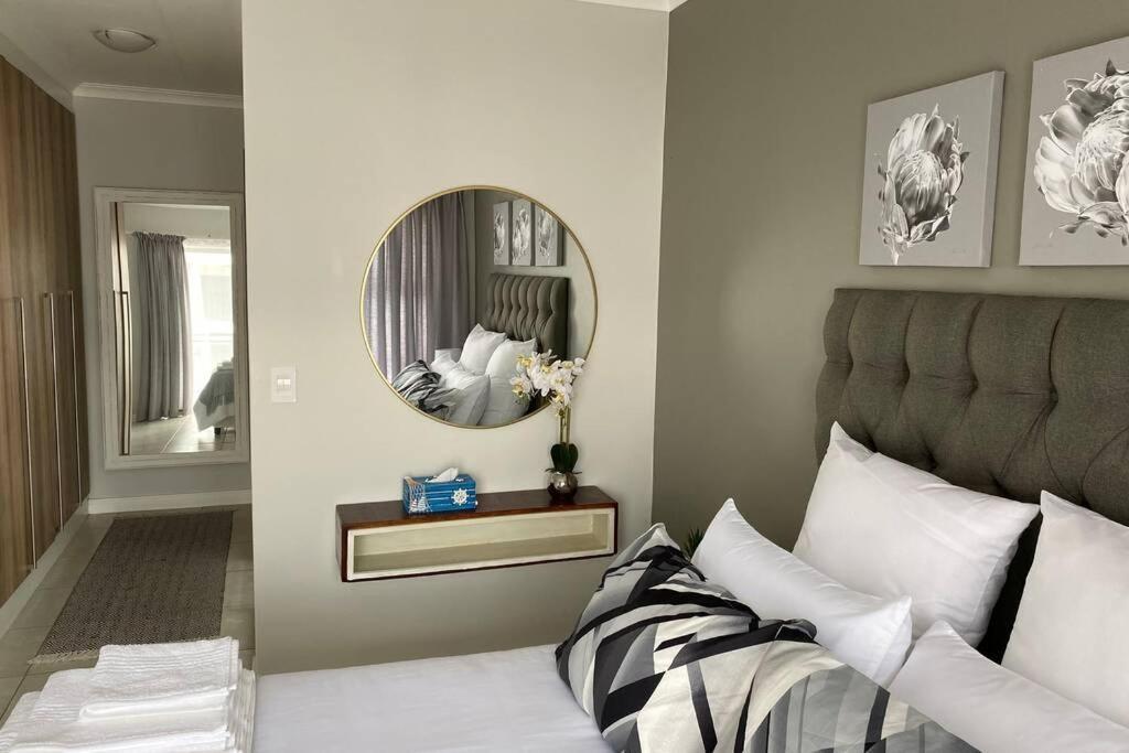 Appartamento Penthouse 172 At The Blyde Crystal Lagoon Pretoria-Noord Esterno foto