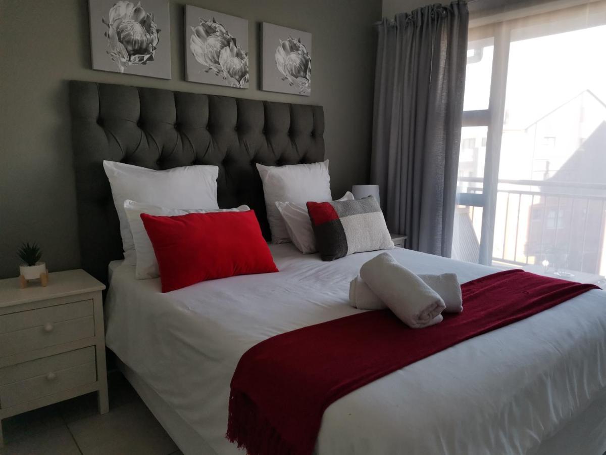 Appartamento Penthouse 172 At The Blyde Crystal Lagoon Pretoria-Noord Esterno foto