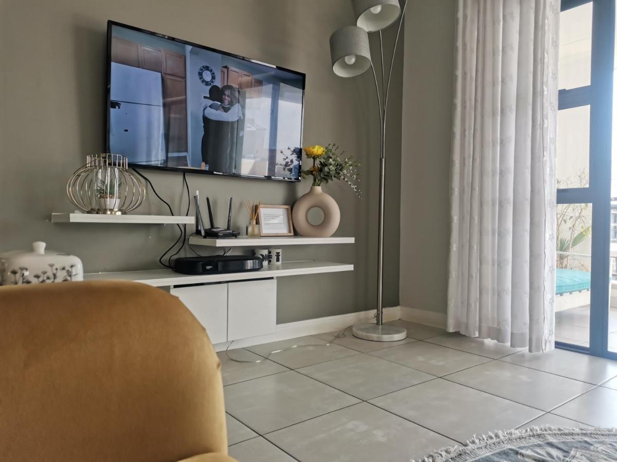 Appartamento Penthouse 172 At The Blyde Crystal Lagoon Pretoria-Noord Esterno foto